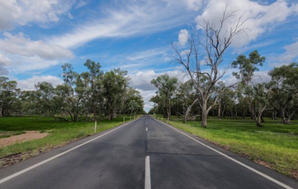 Conduire en Australie en PVT : permis, règles et astuces